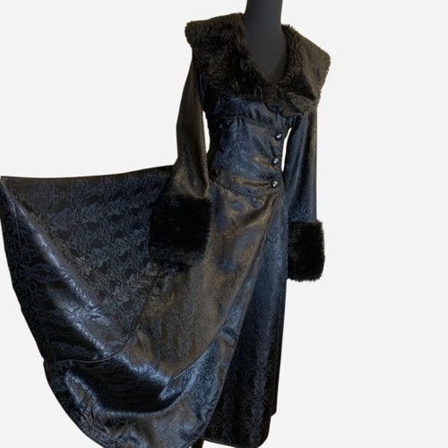 Rarissimo cappotto nero donna